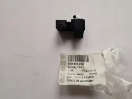 przelacznik-bagaznika-audi-a4-01-08-vag-8e0953229