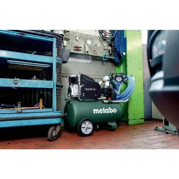 kompresor-basic-300-50-metabo-50l-10bar-601525000-zasilanie-sieciowe