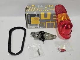 nowa-oryginalna-lampa-lewy-tyl-renault-4-7701466242