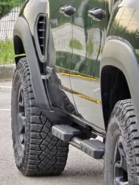 stopnie-boczne-progi-model-d-5th-gen-dodge-ram-1500-2019-