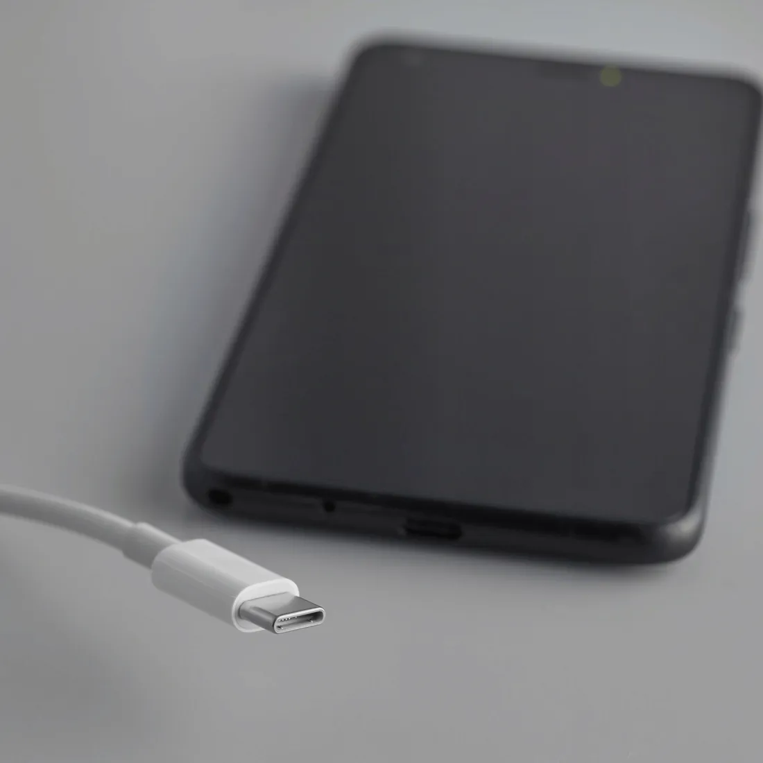 eco-light-kabel-do-ladowania-usb-a-usb-c-bialy-2m-me61663-stan-nowy