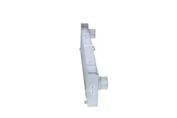 intercooler-db-vito-03-nrf-30902-producent-czesci-nrf