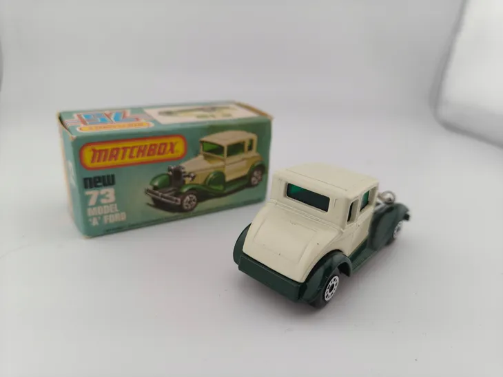 mb73-matchbox-ford-model-a-box-stan-nowy
