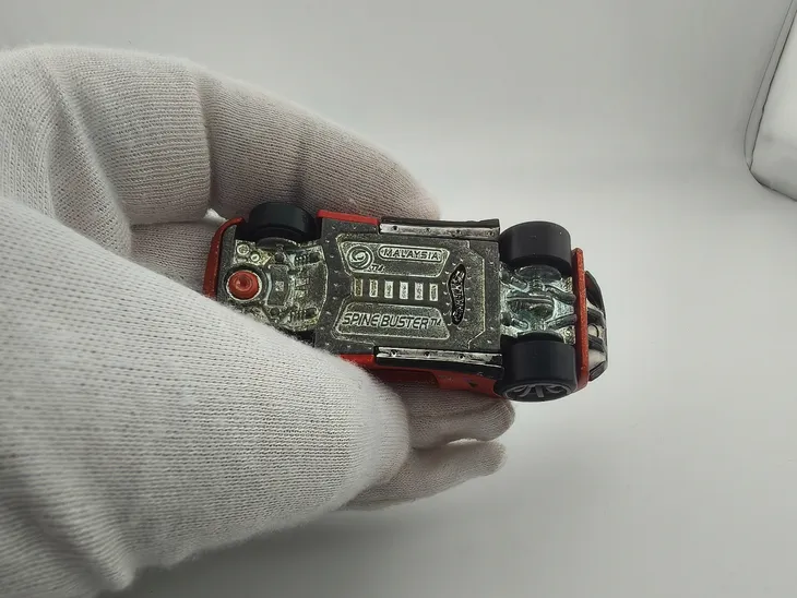 hot-wheels-acceleracers-spine-buster-marka-hot-wheels