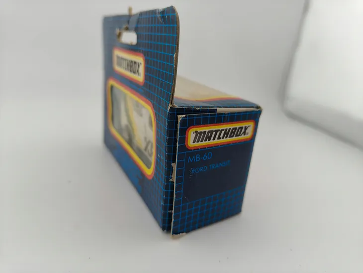 mb60-matchbox-ford-transit-xp-blue-grid-box-marka-matchbox