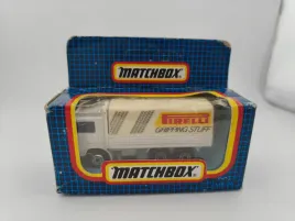 mb26-volvo-tilt-lorry-pirelli-blue-grid-box