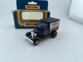 mb38-matchbox-ford-model-a-speed-shop-blue-grid-box