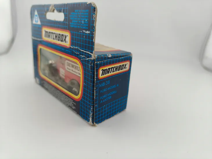 mb38-matchbox-ford-model-a-dewhurst-blue-grid-box-model-mb38-matchbox-ford-model-a-dewhurst-blue-grid-box