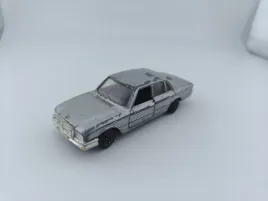 polistil-mercedes-280-se-280se-1-43