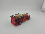 hot-wheels-old-number-5-black-wall-stan-nowy
