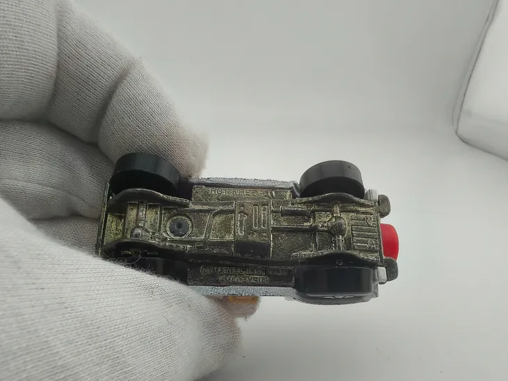 hot-wheels-jeep-cj7-black-wall-marka-hot-wheels
