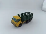 matchbox-stake-truck