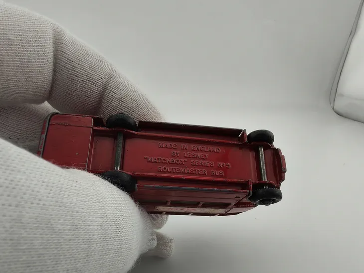matchbox-lesney-routemaster-bus-marka-matchbox
