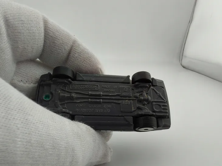 matchbox-laser-wheels-ford-sierra-model-matchbox-laser-wheels-ford-sierra