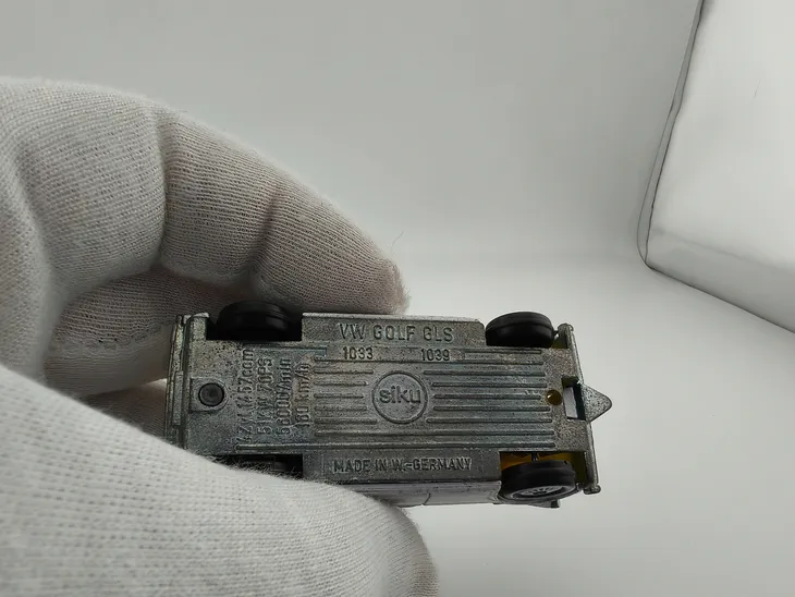 siku-volkswagen-golf-csi-vw-marka-siku