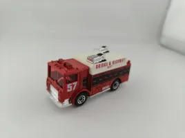 matchbox-mack-auxiliary-power-truck