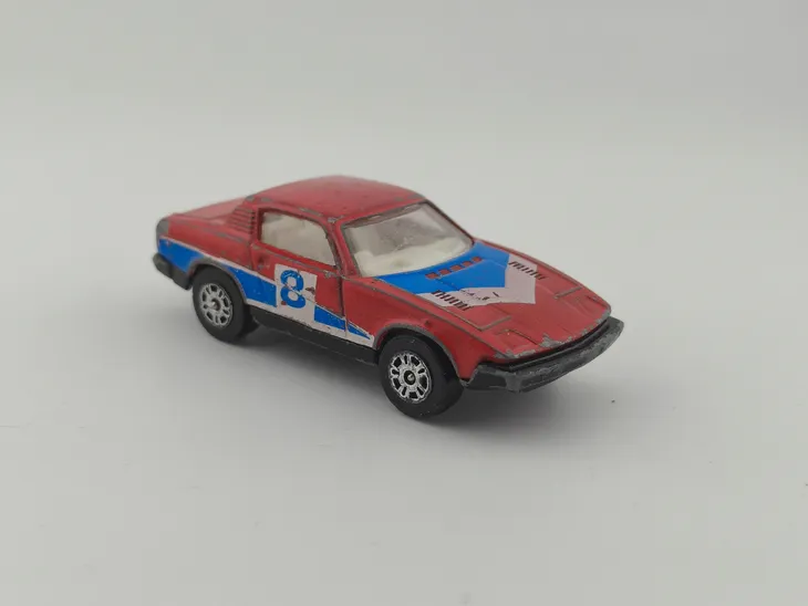 corgi-triumph-tr7