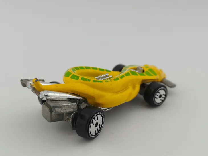 hot-wheels-turboa-ultra-hot-stan-nowy