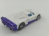 hot-wheels-maserati-mc12-stan-nowy