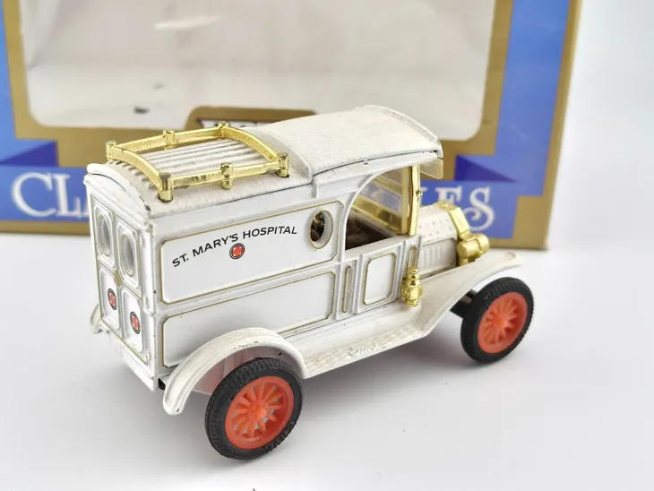 ertl-ford-model-t-13-van-1-43-boxed-stan-nowy