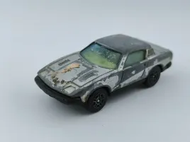 corgi-juniors-triumph-tr7