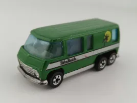 hot-wheels-gmc-motor-home-blackwalls
