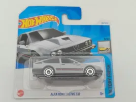 hot-wheels-alfa-romeo-gtv6-3-0-boxed