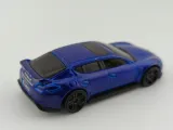 hot-wheels-porsche-panamera-stan-nowy