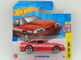 hot-wheels-92-ford-mustang-boxed