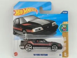 hot-wheels-92-ford-mustang-boxed