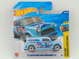 hot-wheels-67-austin-mini-van-fourgonette-boxed