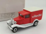mb38-matchbox-ford-model-a-vileda-boxed-post-box