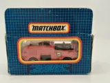 mb13-matchbox-snorkel-fire-engine-blue-grid-box-stan-nowy