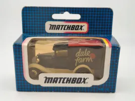 mb38-matchbox-ford-model-a-dale-farm-blue-grid-box