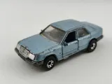 matchbox-mercedes-benz-300e