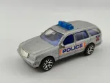 matchbox-mercedes-benz-e430-wagon-boxed