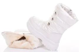 damskie-sniegowce-na-platformie-na-zamek-buty-zimowe-biale
