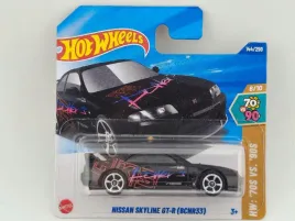 hot-wheels-nissan-skyline-gt-r-bcnr33-boxed