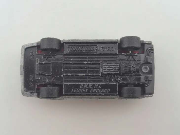 matchbox-bmw-m1-resorak-marka-matchbox