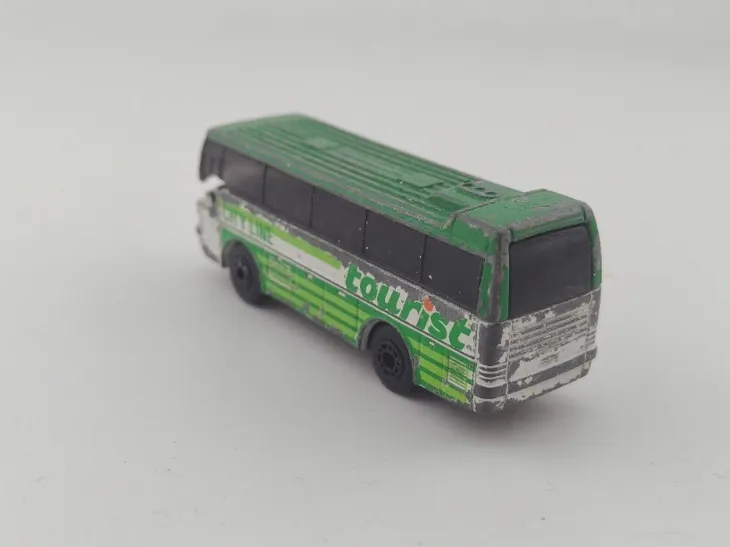 matchbox-ikarus-coach-stan-nowy