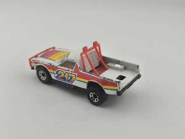 matchbox-ruff-trek-stan-nowy