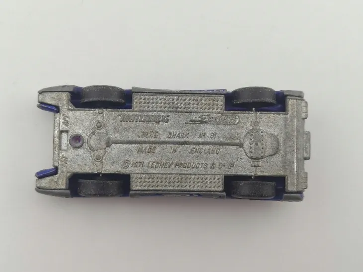 matchbox-blue-shark-marka-matchbox