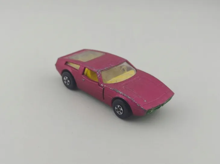 matchbox-maserati-bora