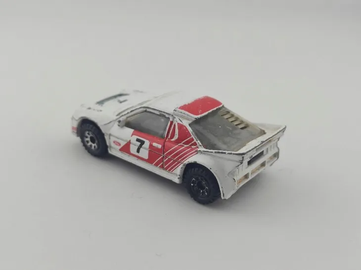 matchbox-ford-rs200-rs-200-stan-nowy