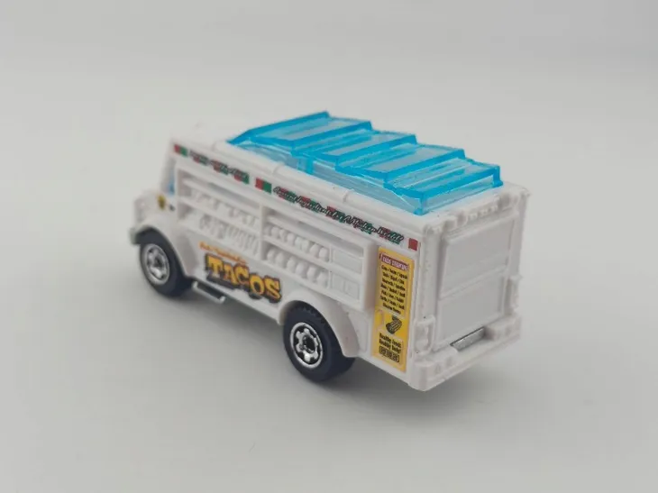 matchbox-chevy-wagon-chevrolet-tacos-stan-nowy