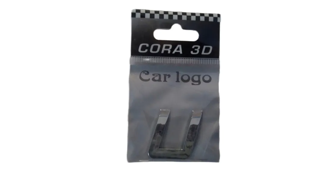 litera-cyfra-emblemat-3d-chrom-u
