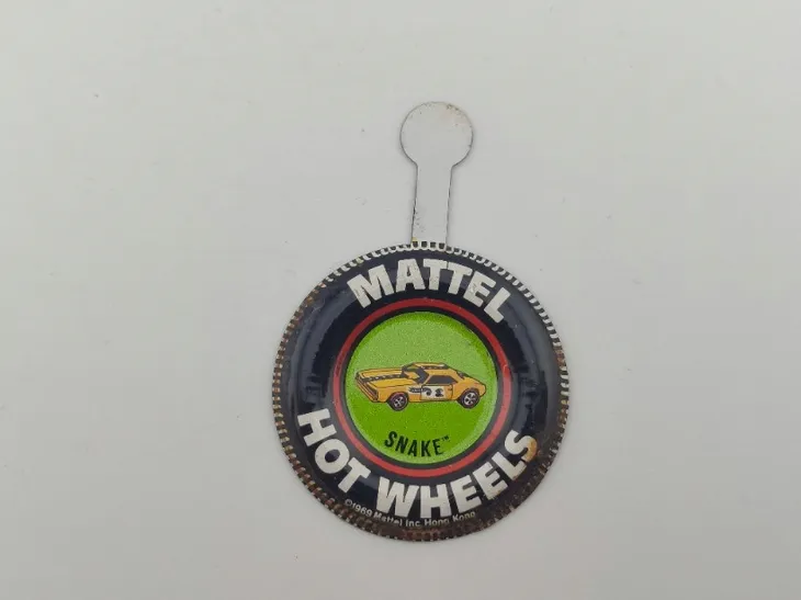 hot-wheels-pin-snake-redline