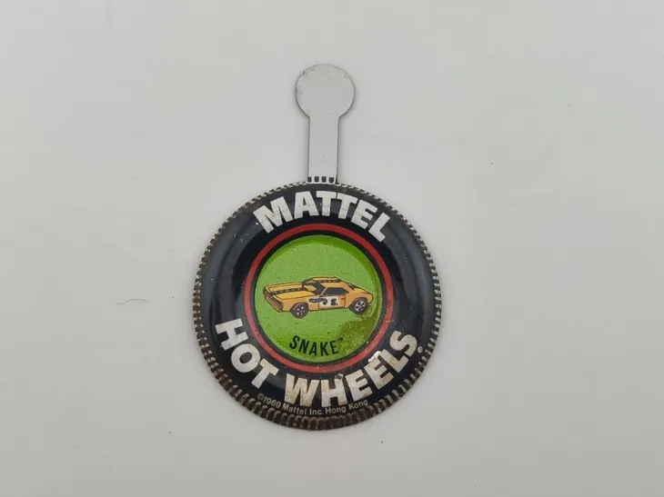 hot-wheels-pin-snake-redline