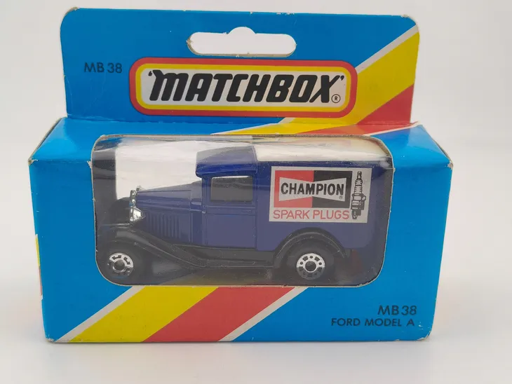 mb38-matchbox-ford-model-a-champion-blue-box