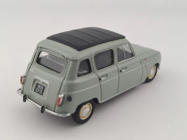 vitesse-renault-r4-1-43-stan-nowy